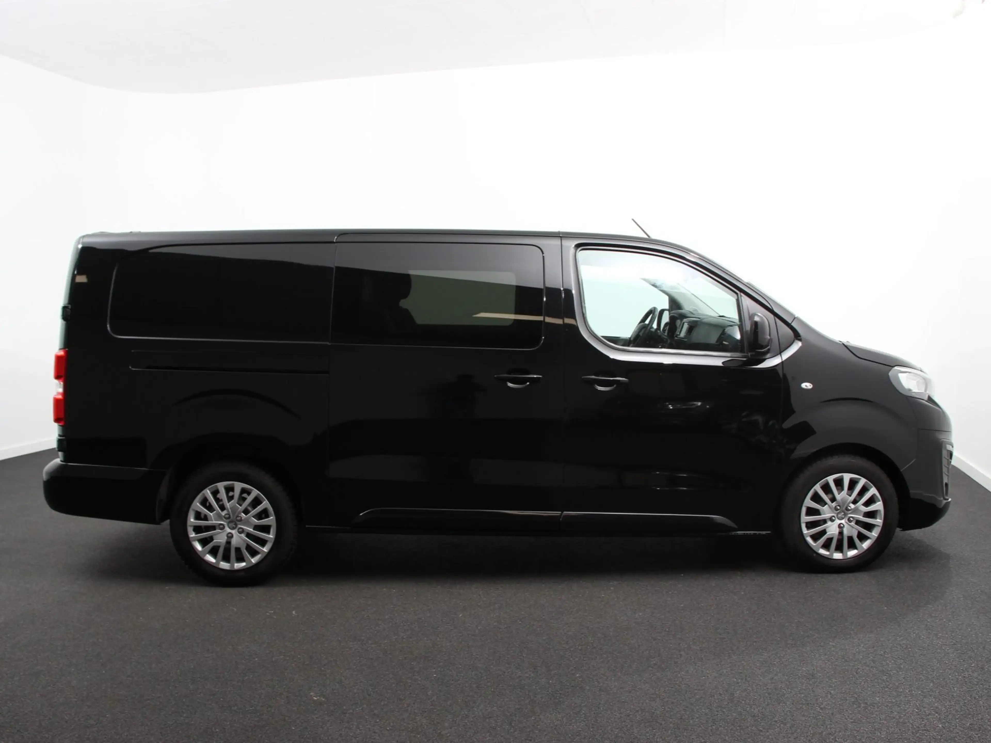 Peugeot Expert 2.0 180PK Long Premium Dubbele Cabine Automaat Nav — photo 9