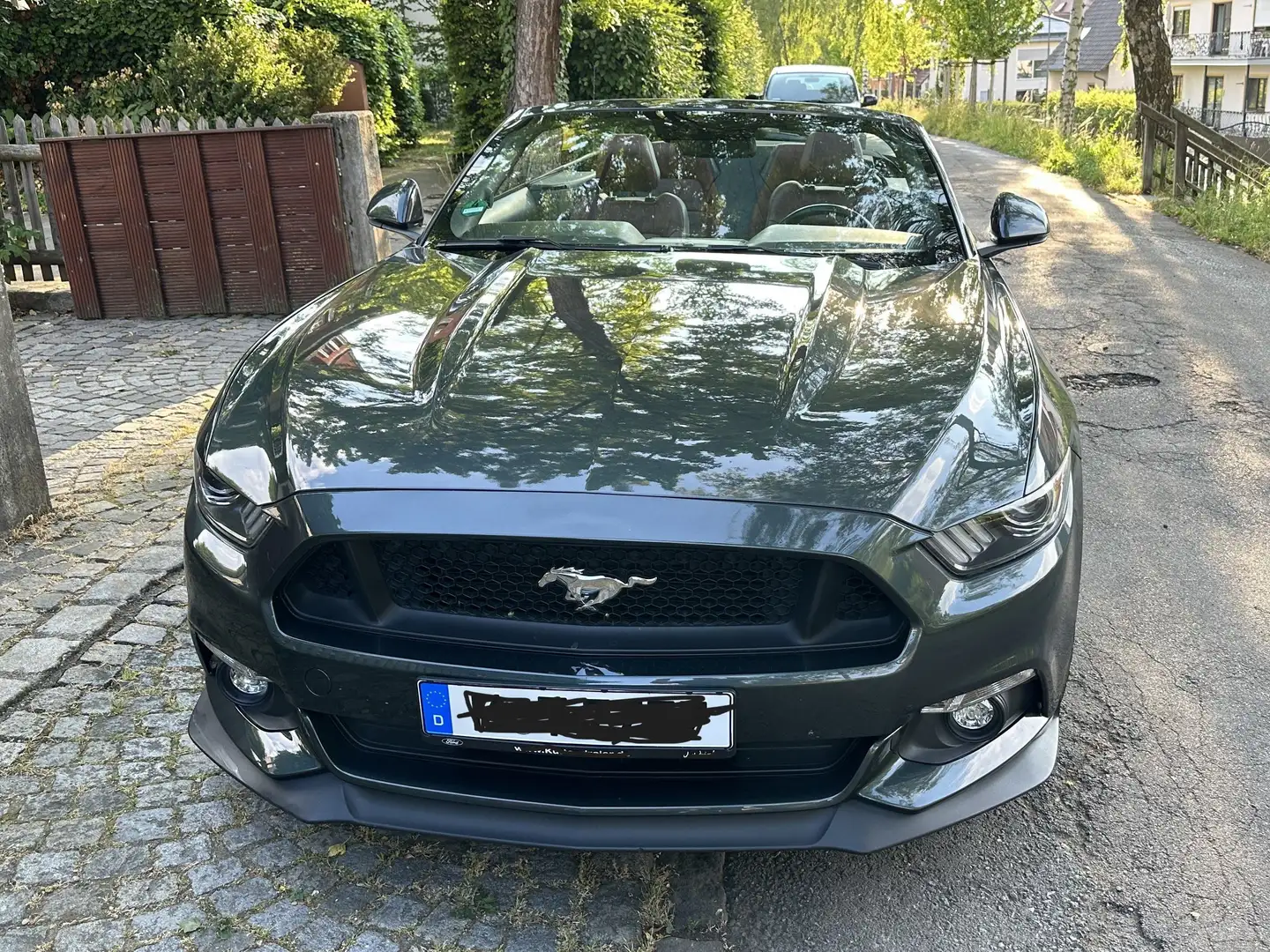 Ford Mustang Cabrio 5.0 Ti-VCT V8 GT mit Garantie!!! Grün - 1