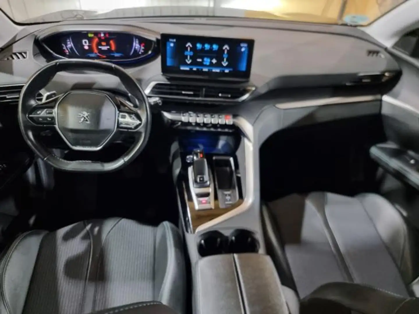 Peugeot 5008 Allure 1.5 BlueHDi 130 S&S EAT8 Negro - 2