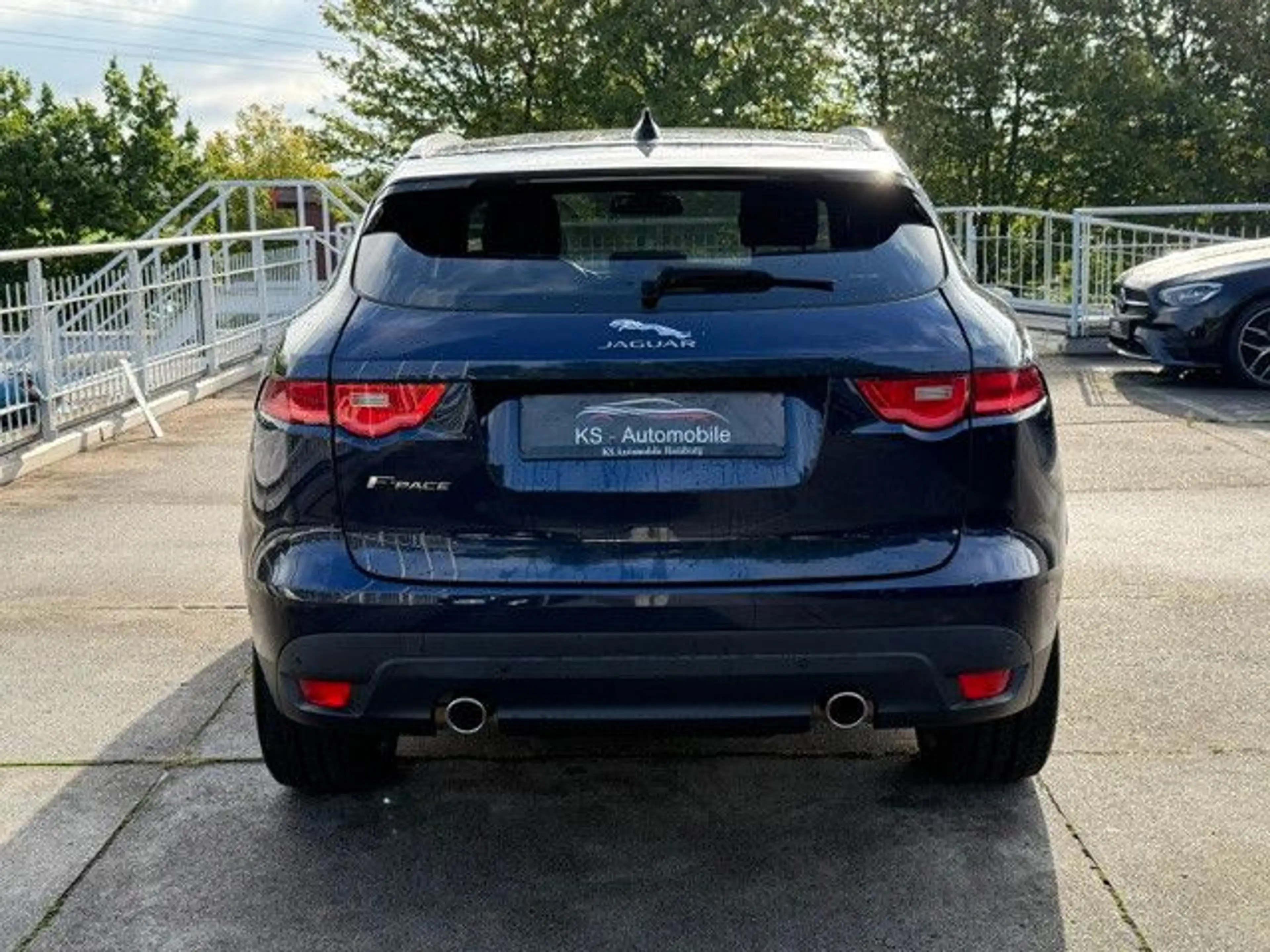 Jaguar F-Pace F-PACE Portfolio AWD — photo 5