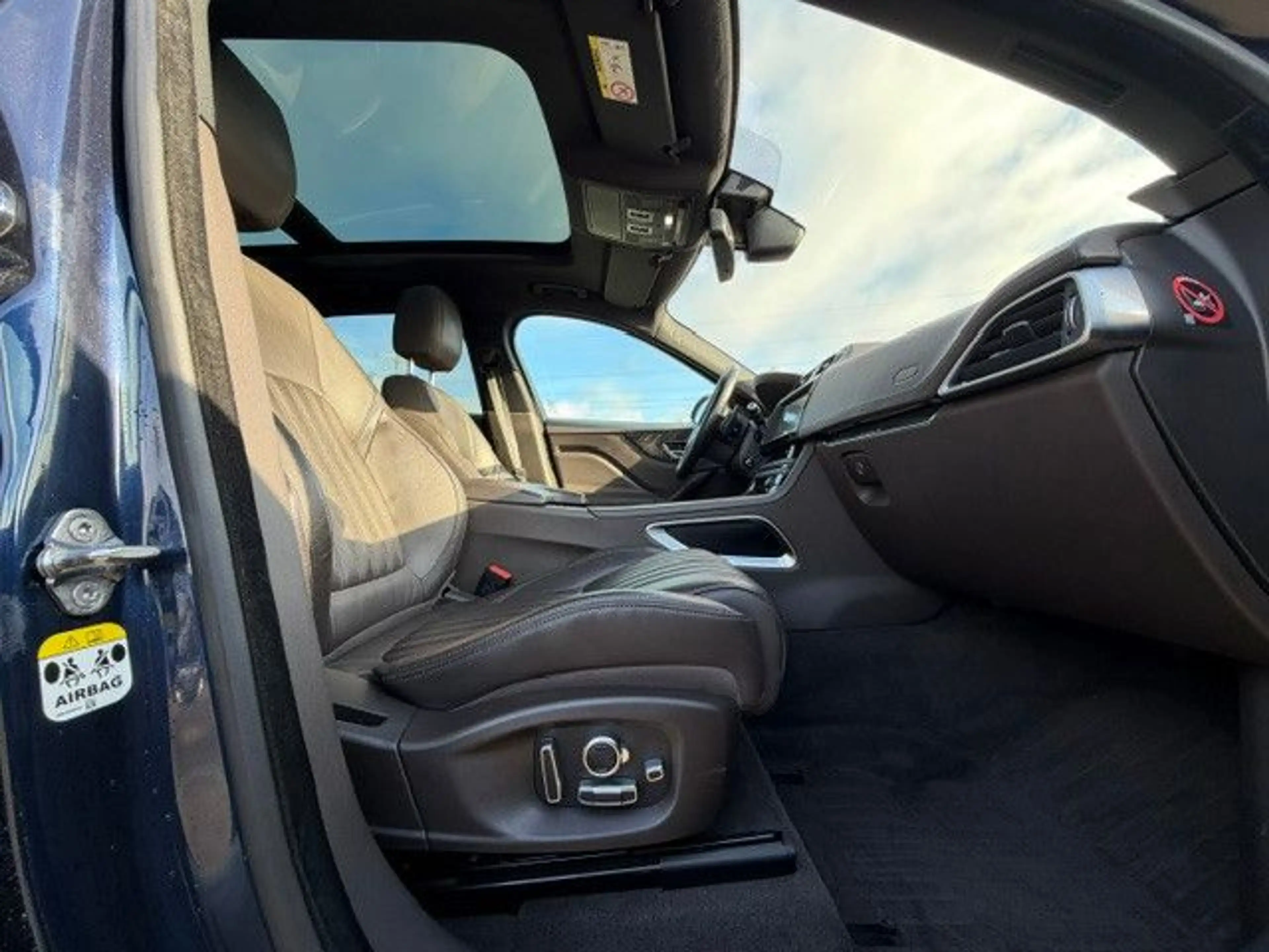 Jaguar F-Pace F-PACE Portfolio AWD — photo 15
