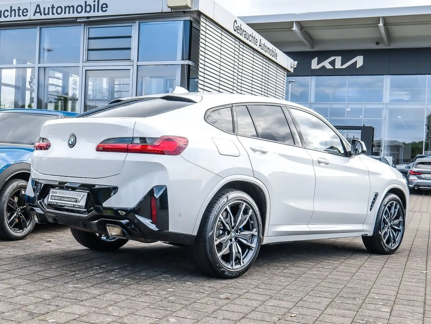 BMW X4 xDrive30i M Sport RFK NAVI LED Sound Syst. Weiß - 2