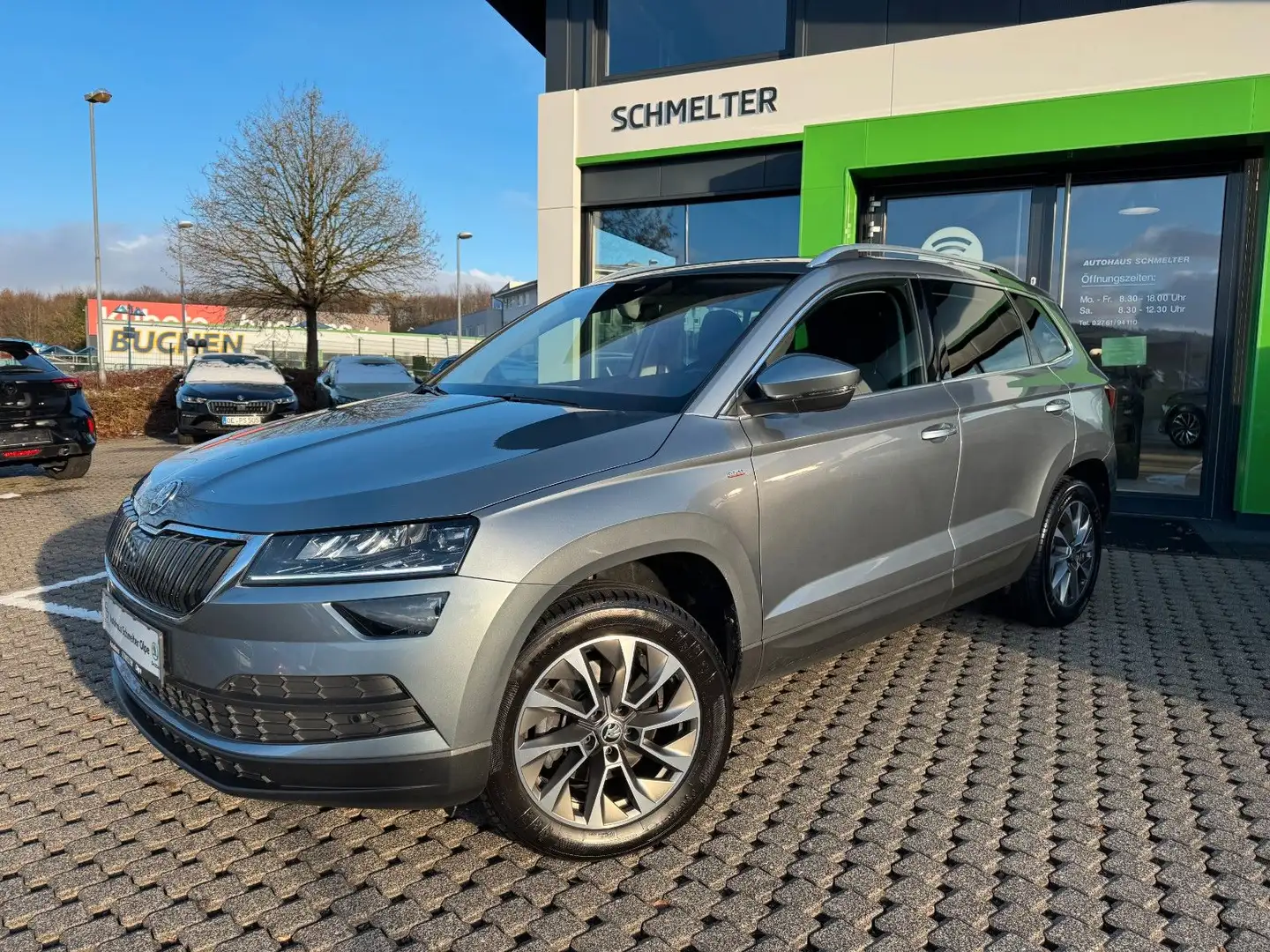 Skoda Karoq Clever 4x4 Schiebedach+LED+AHK Gris - 1