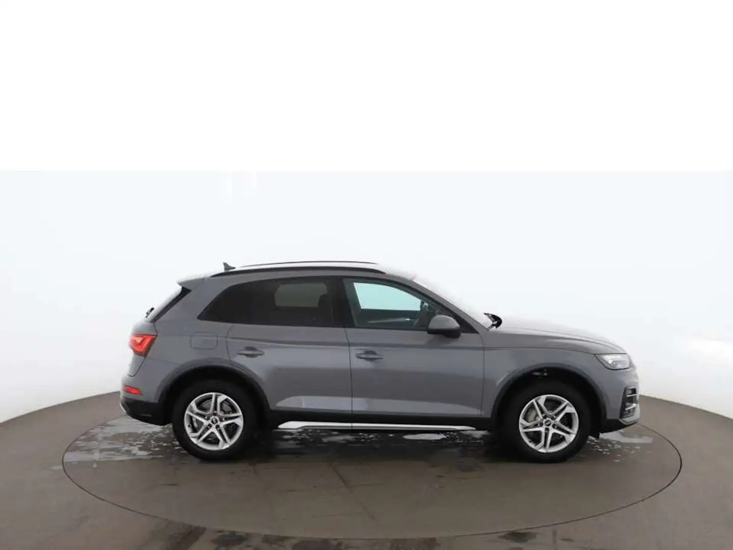 Audi Q5 50 TFSI e quattro advanced Aut LED HEAD-UP Šedá - 2