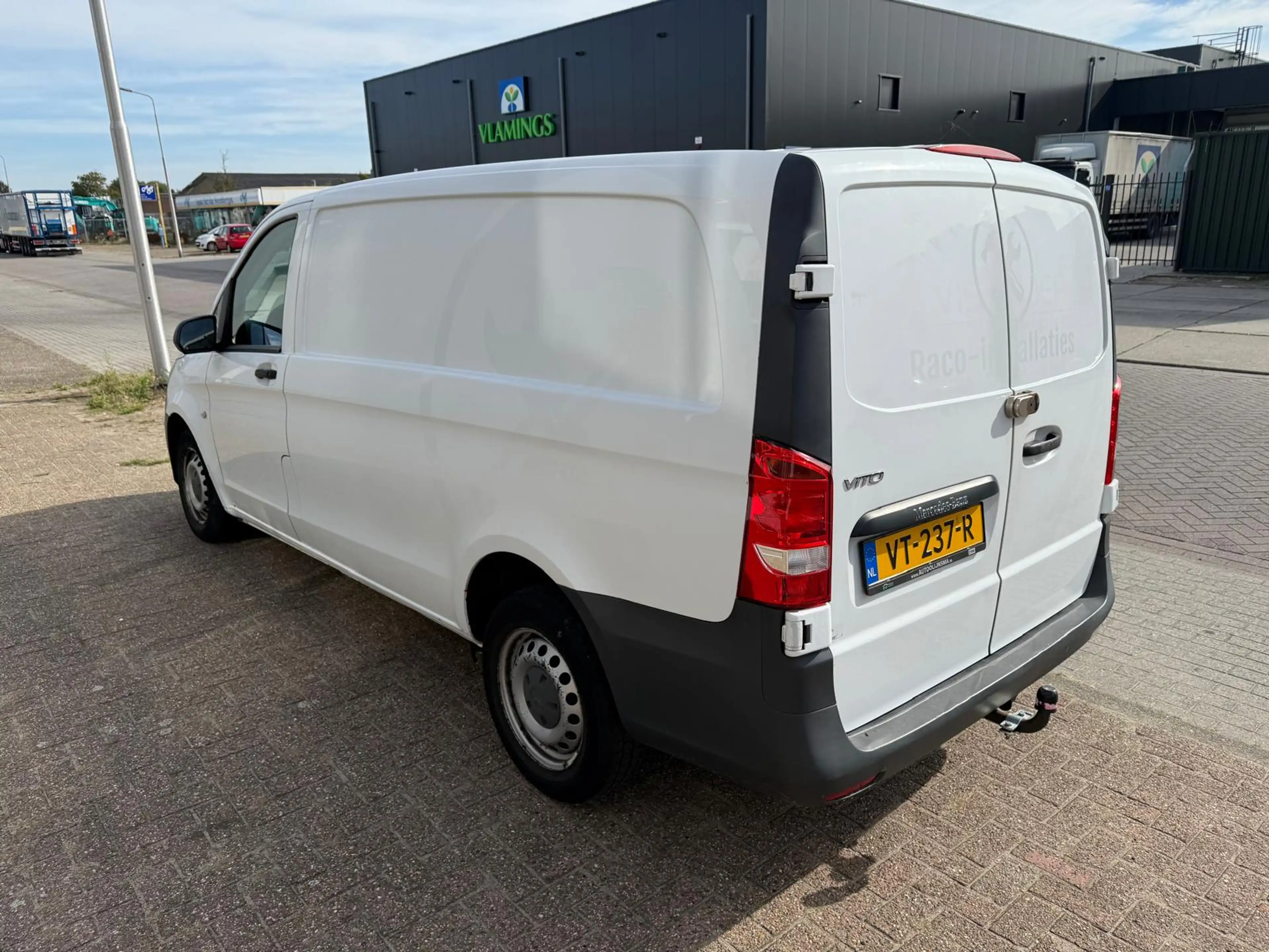 Mercedes-Benz Vito 111 CDI *Airco* — photo 10