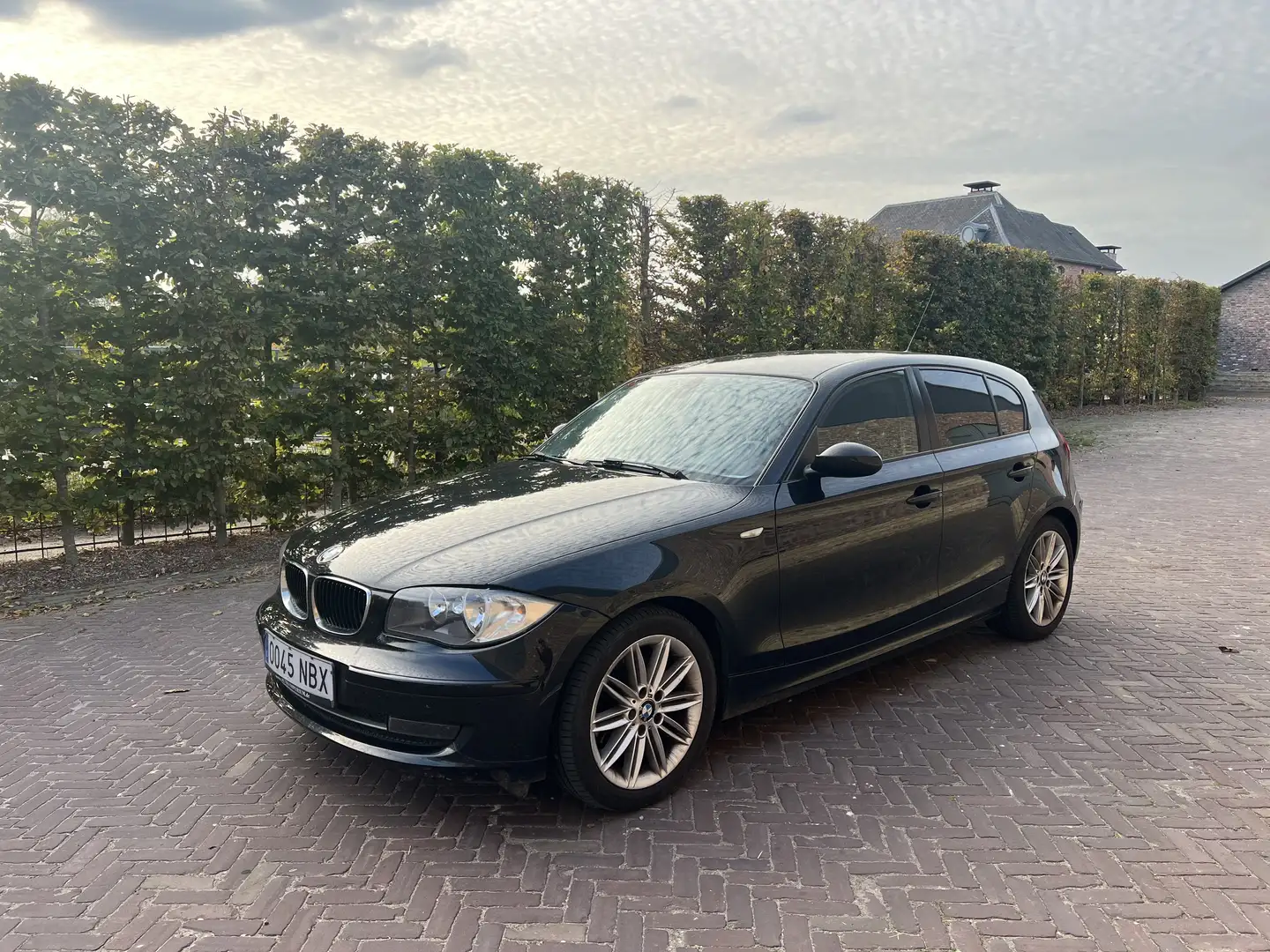 BMW 120 120d DPF Aut. - 1
