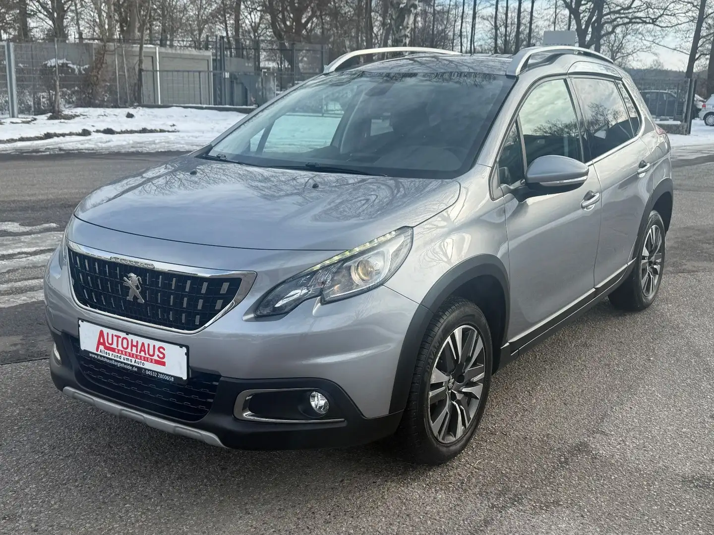 Peugeot 2008 Allure*HU*NEU*AUTOMATIK*NAVI Silber - 1