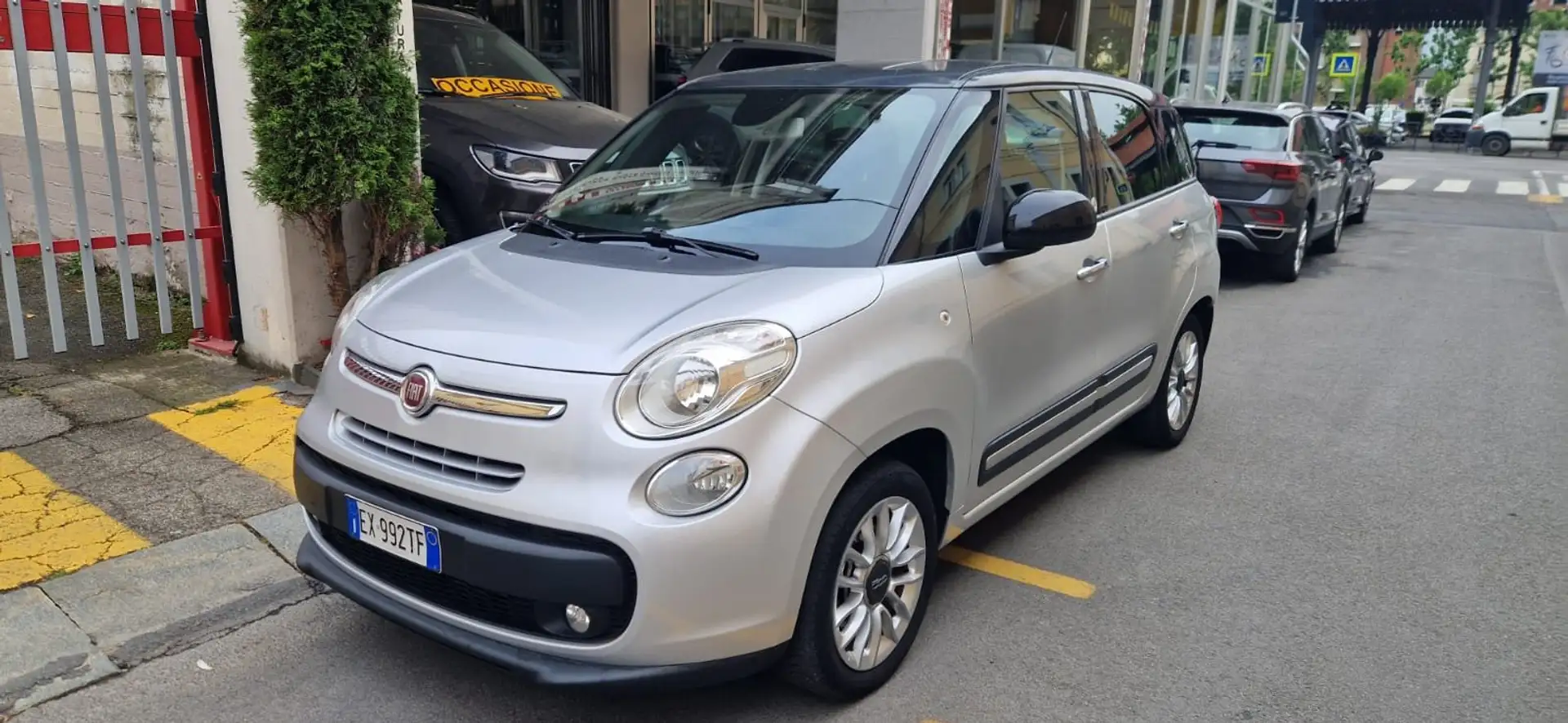 Fiat 500L 500L Living 1.3 mjt Pop Star 85cv Plateado - 1