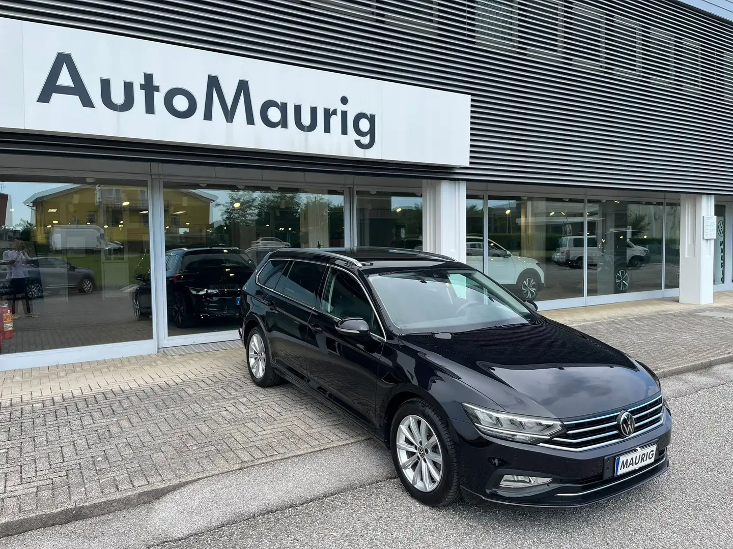 Volkswagen Passat Variant Passat Variant 2.0 tdi Business 150cv dsg Nero - 2