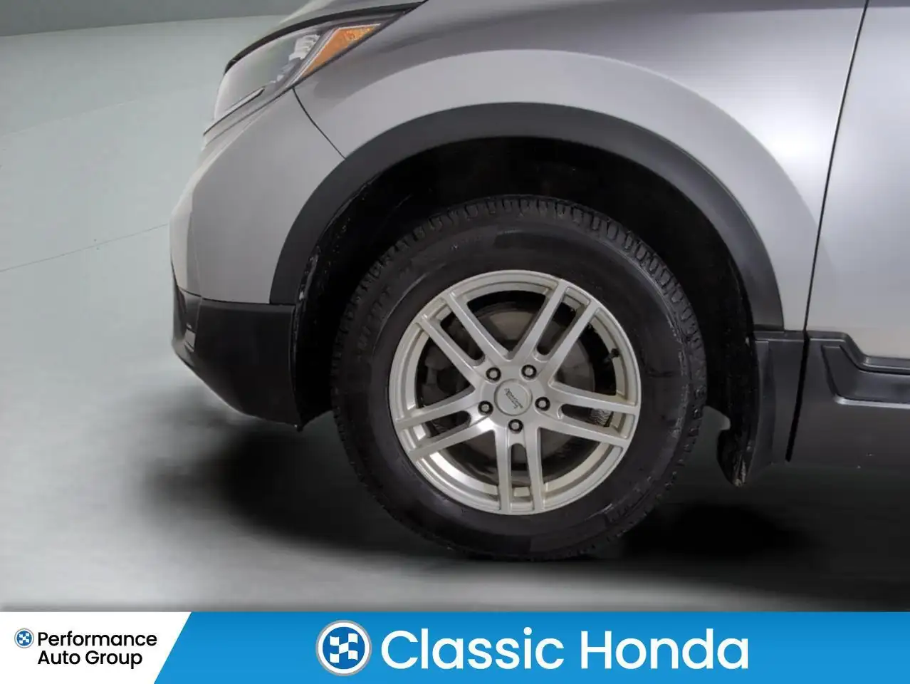 Honda CR-V photo Honda CR-V