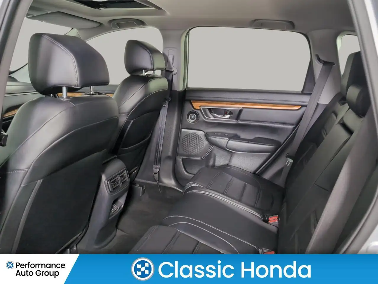 Honda CR-V photo Honda CR-V