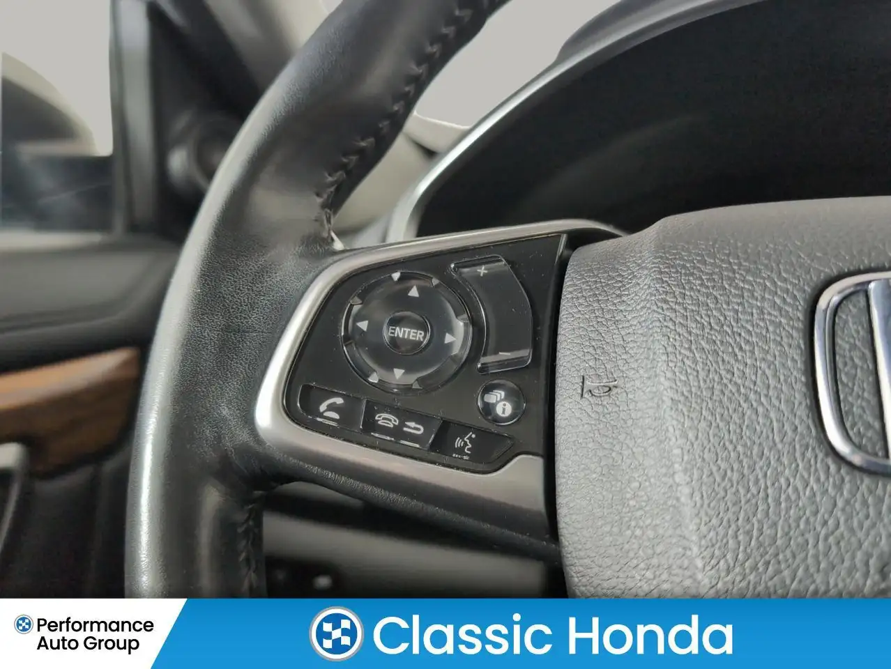 Honda CR-V photo Honda CR-V