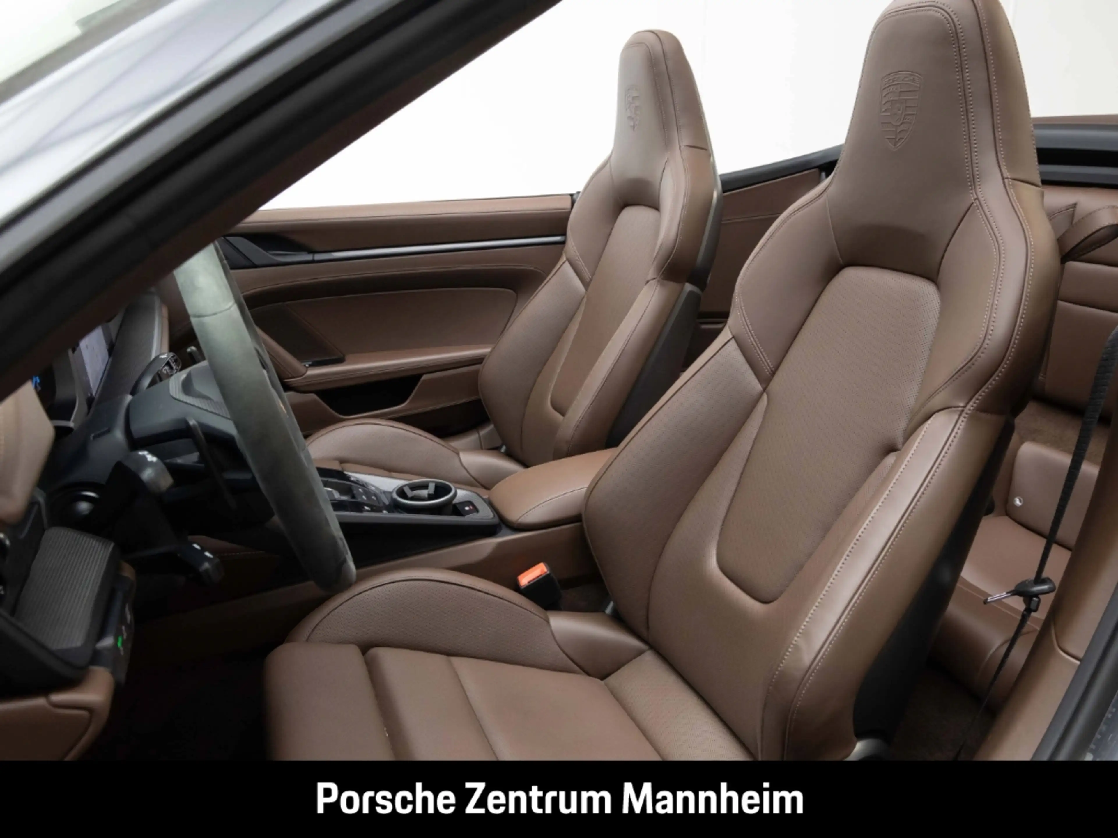 Porsche 992 -2 Carrera GTS Cabrio HD-Matrix 18-Wege Lift InnoD — photo 5