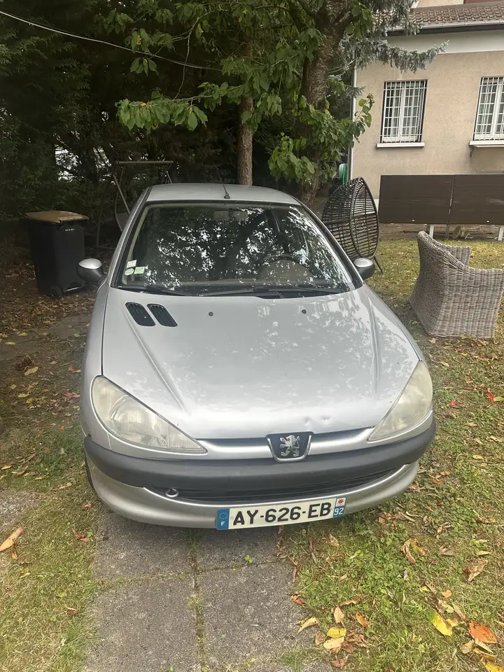 Peugeot 206 1.4i XT Pack Clim