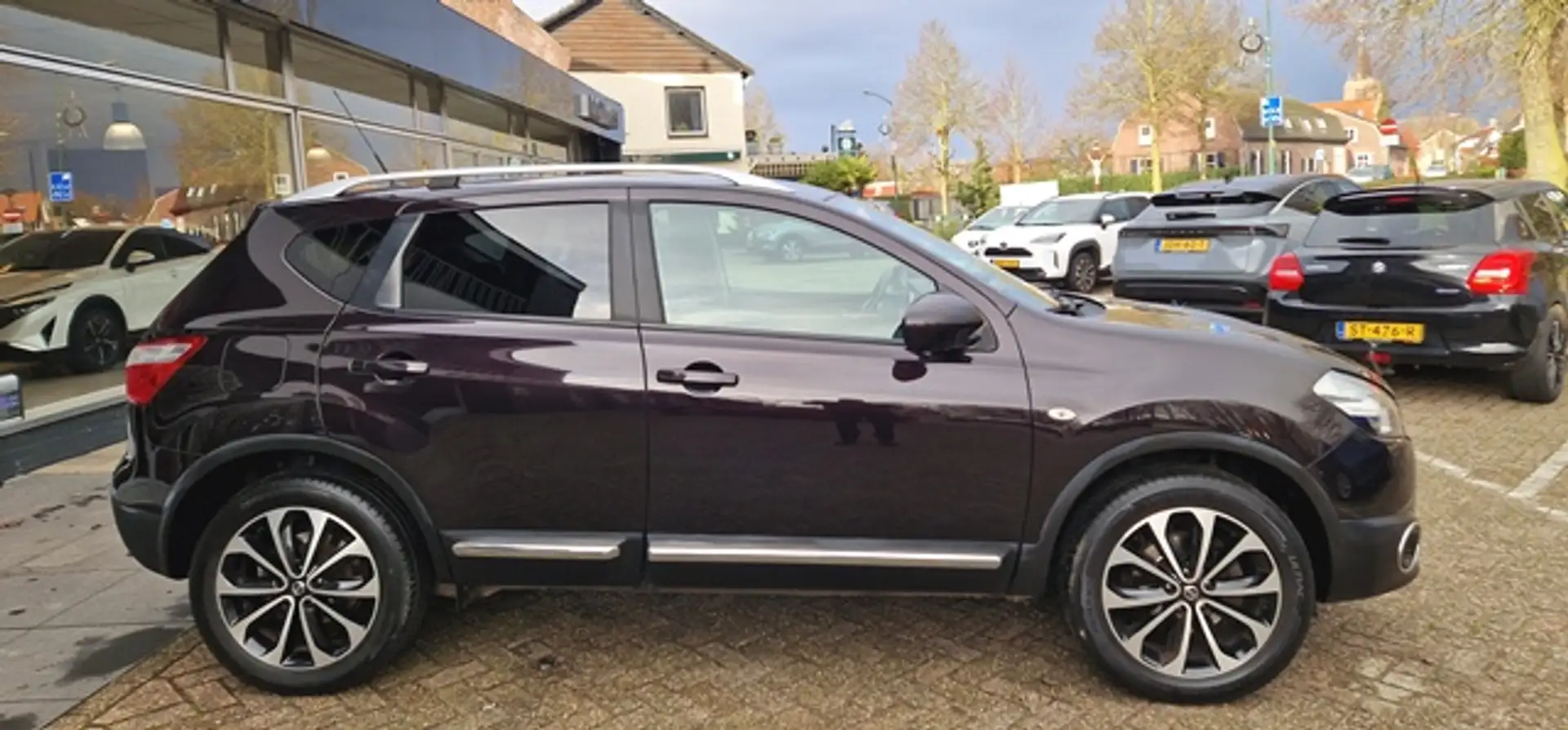 Nissan Qashqai 1.6 117PK Connect Edition Chrome Pack - Trekhaak Mauve - 2