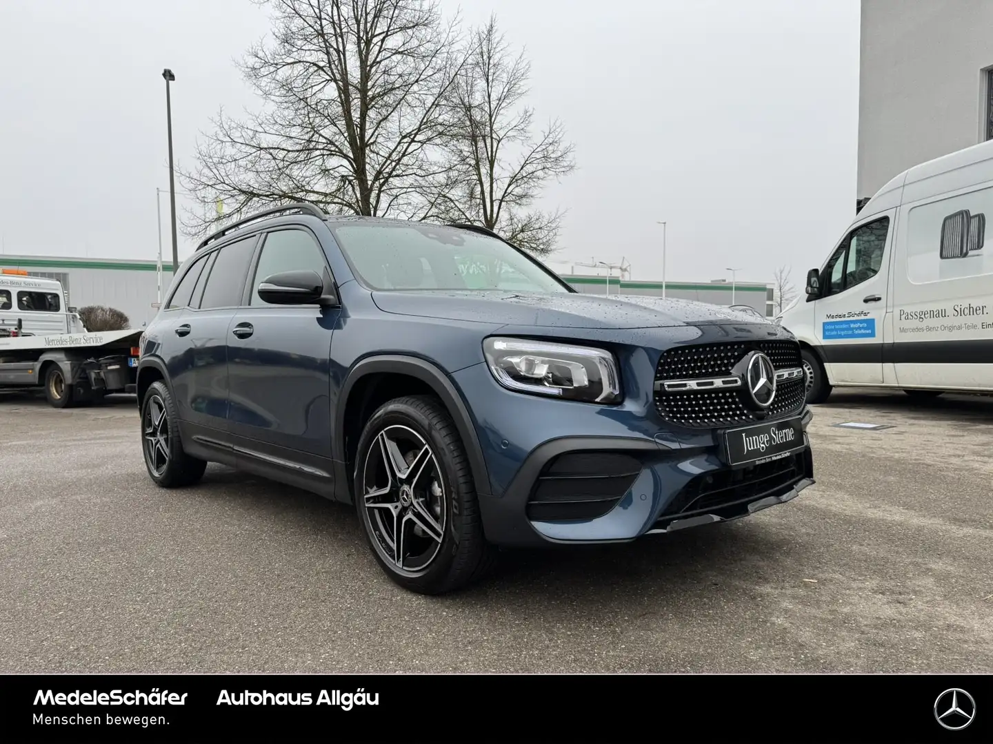 Mercedes-Benz GLB 200 GLB 200 AMG Night 7G-DCT AHK LED automHeck Ambi Azul - 2