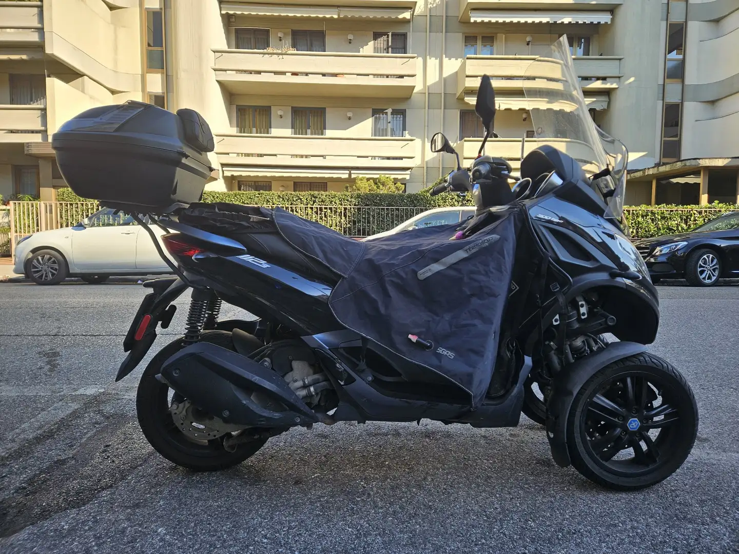Piaggio MP3 300 HPE - 2