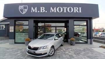 Octavia III 2017 Wagon Wagon 1.5 g-tec Ambition 130cv dsg