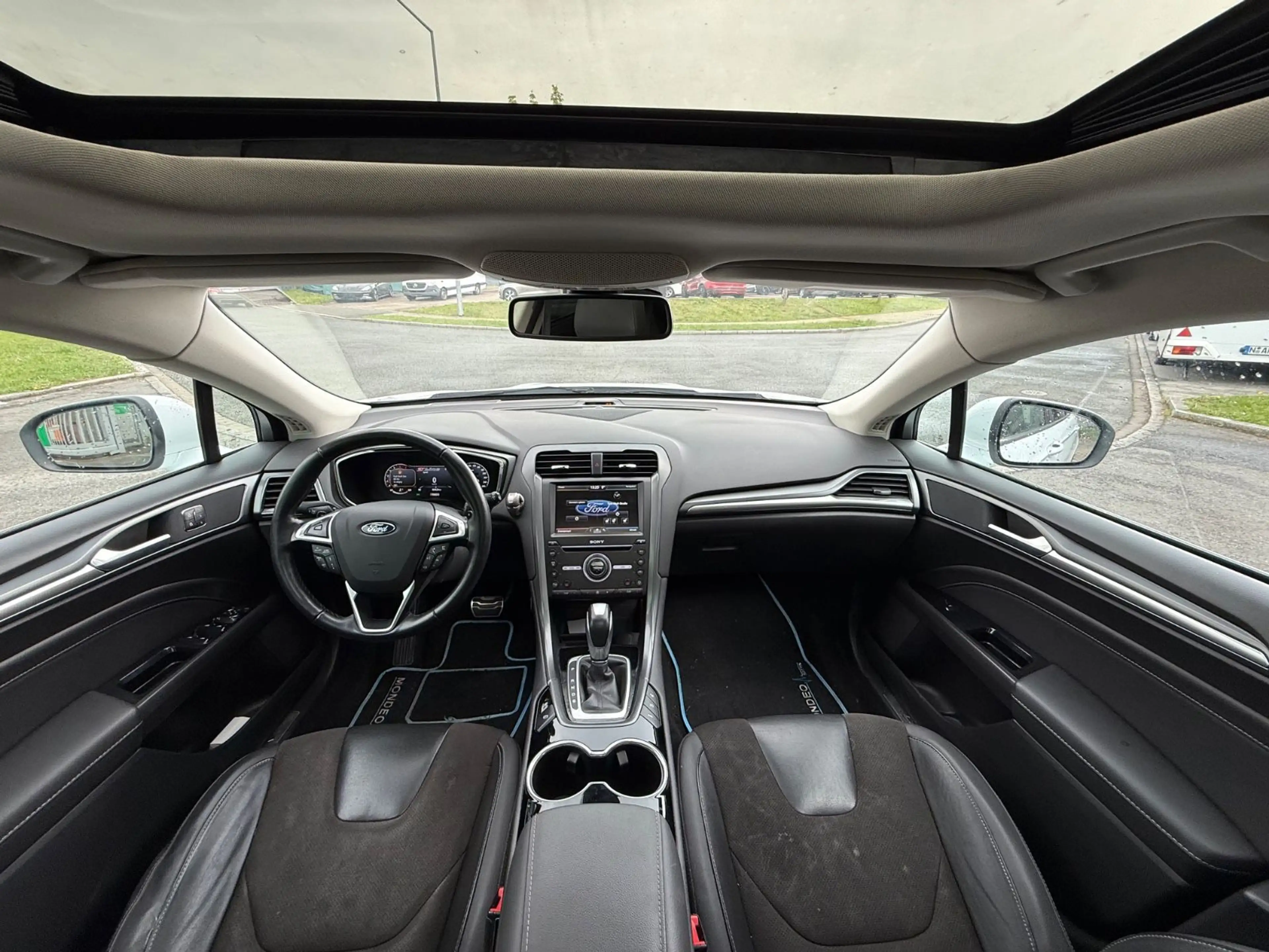 Ford Mondeo Turnier Titanium* ST-Line* Pano* LED* 8-Alu* — photo 11
