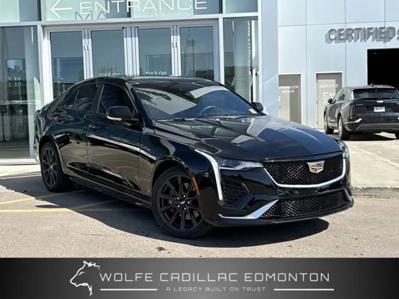 2023 Cadillac CT4