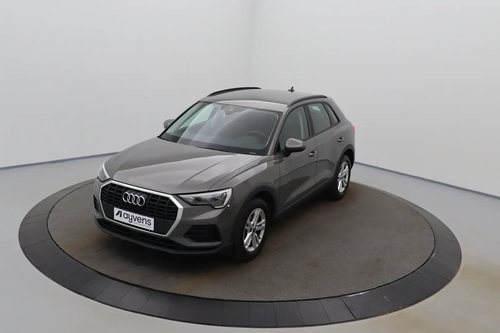 Audi Q3 35 TFSI S-Tronic Business+ LEDER/CUIR LED GPS PDC Gris - 1