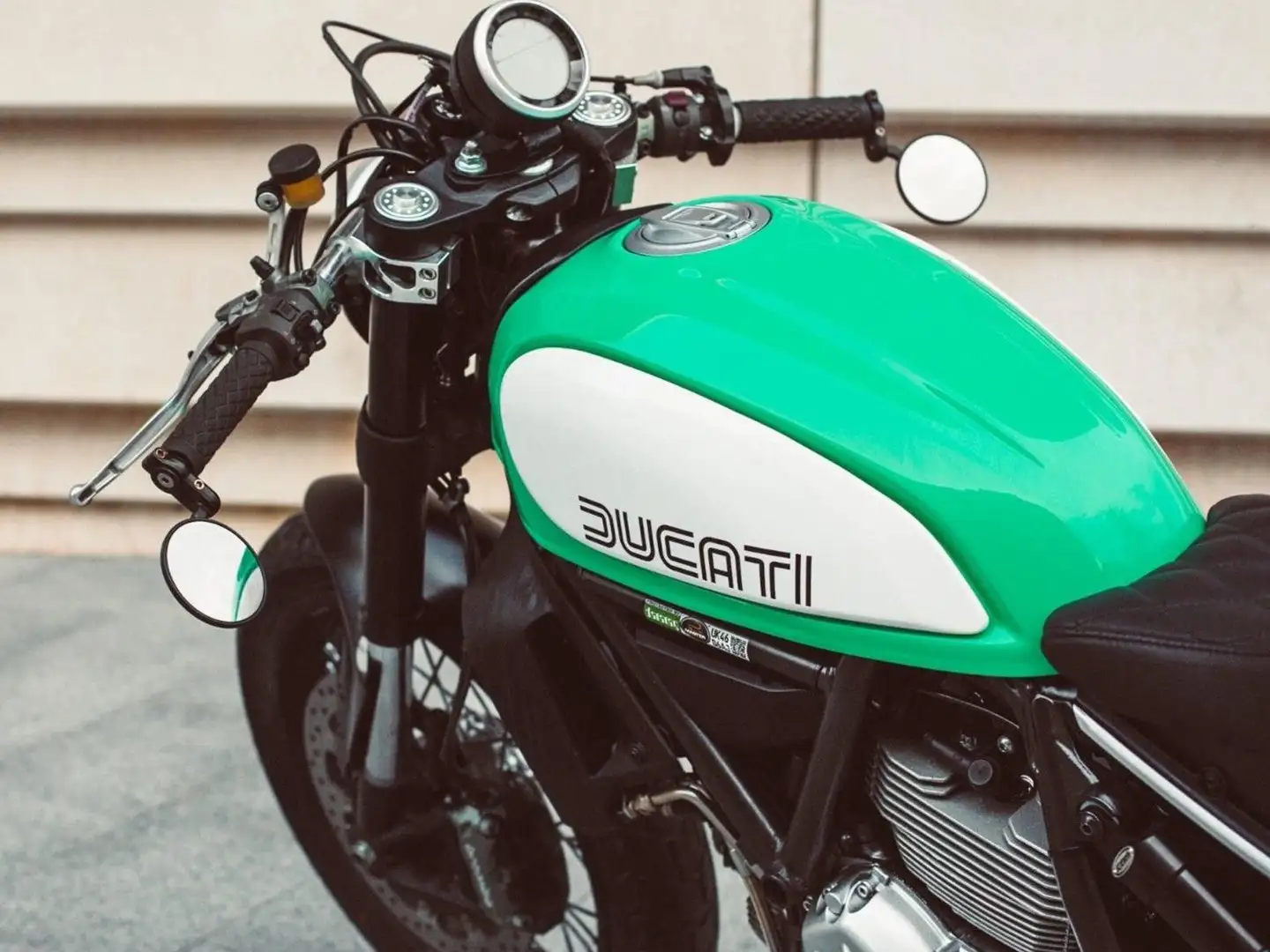 Ducati Scrambler Verde - 1
