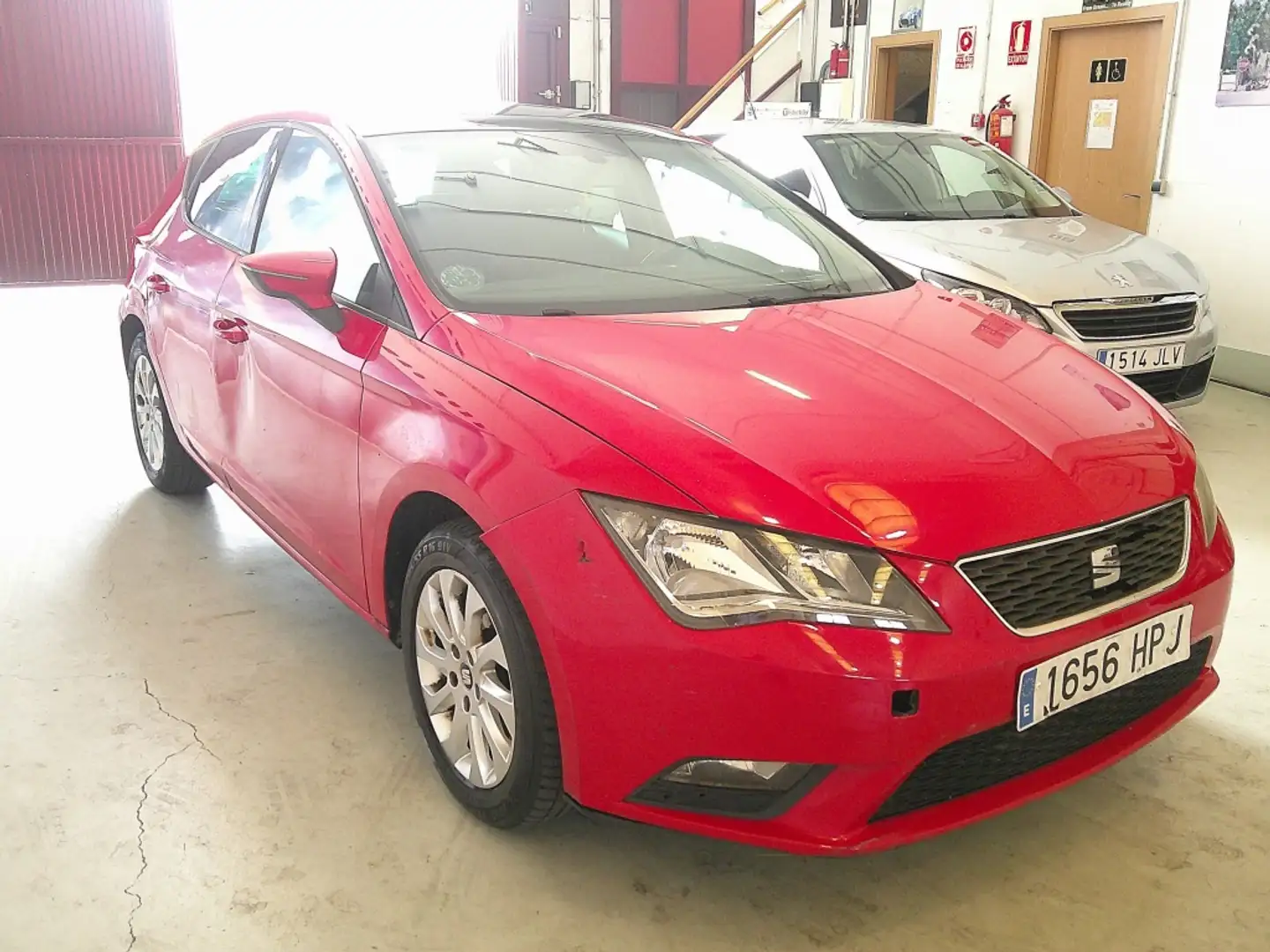 SEAT Leon 1.6TDI CR S&S Style 105 Rouge - 2