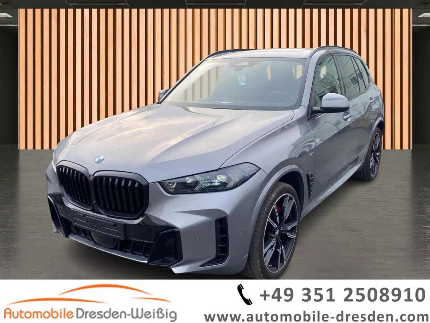 BMW X5 xDrive 30d M Sport*AHK*Pano*Stdhzg*22Zoll* Grau - 1