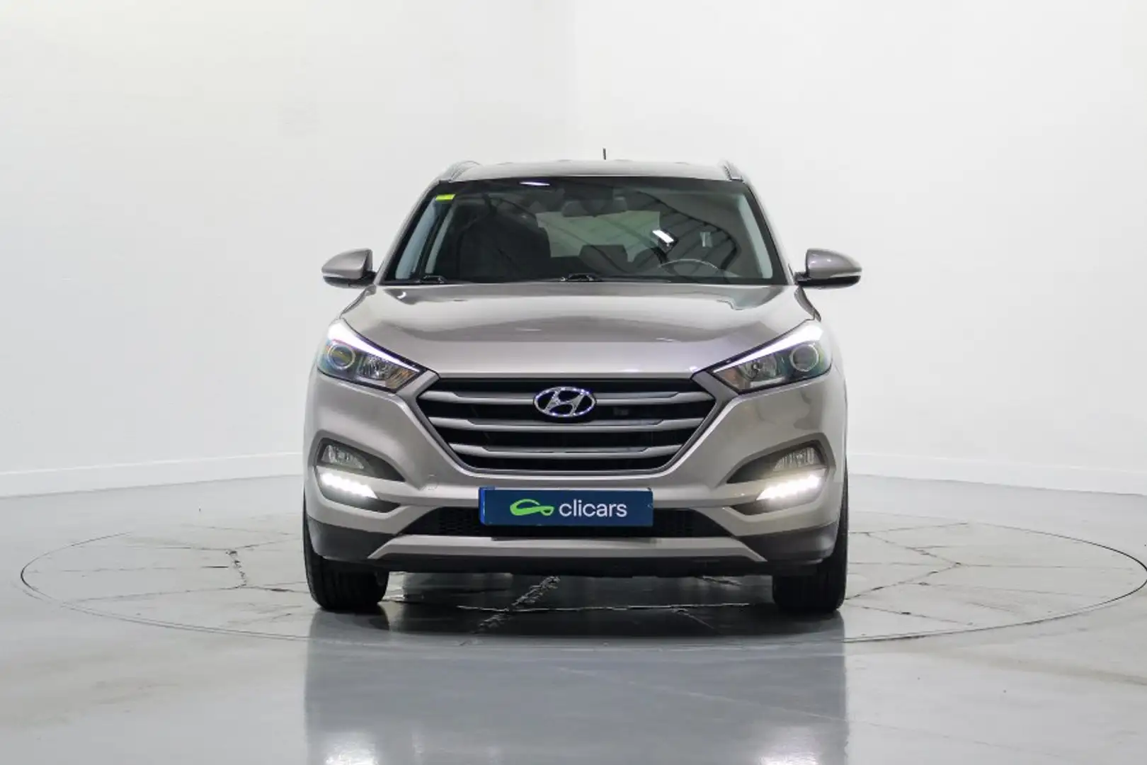 Hyundai TUCSON 1.7CRDI BD Klass 4x2 Naranja - 2