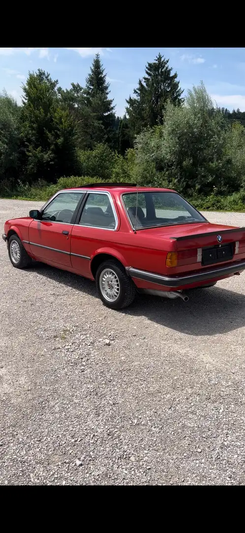 BMW 318 318i - 2