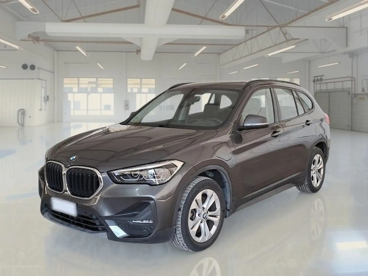 BMW X1 xDrive 25e Business Advantage automatico - 1