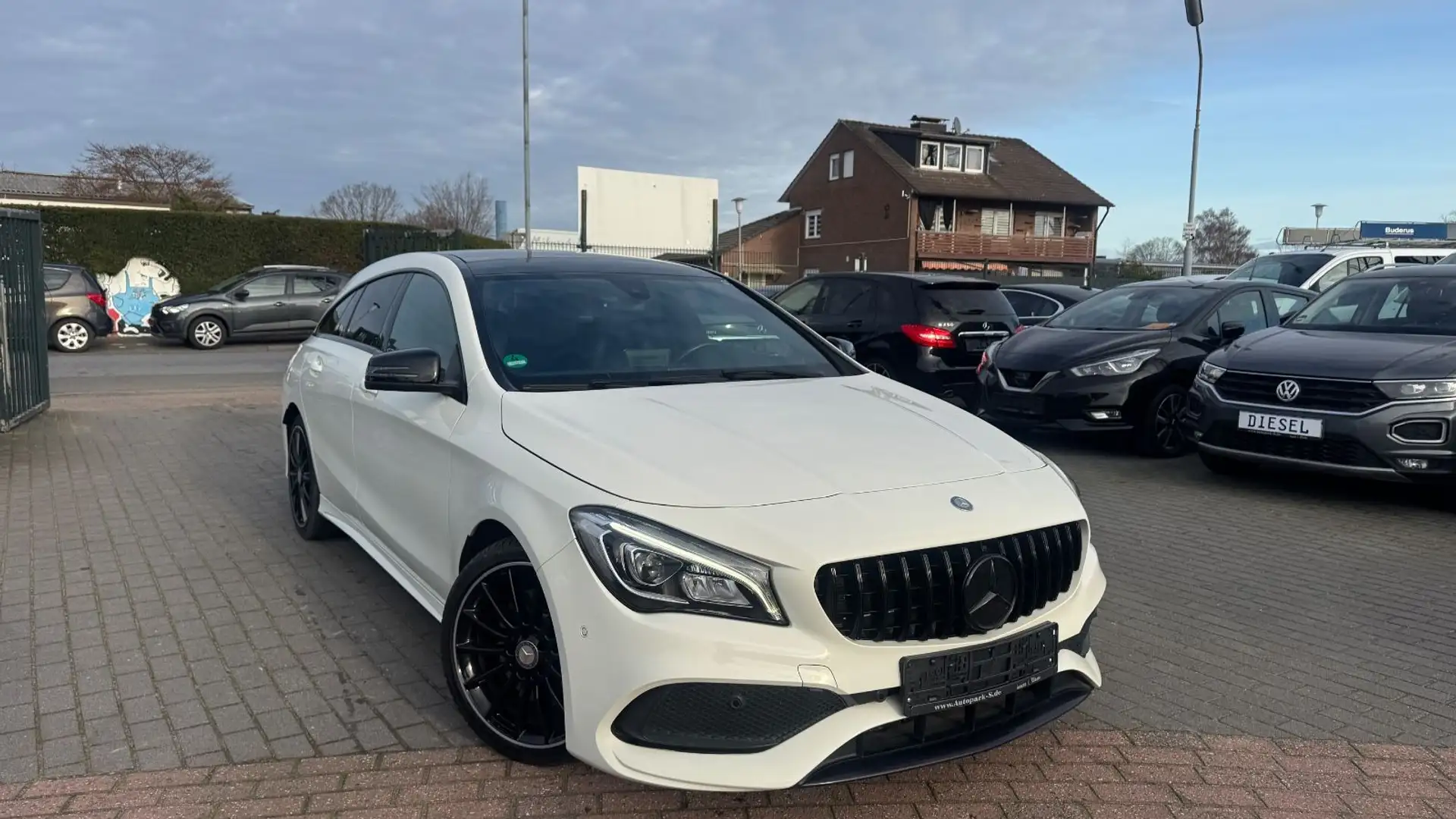 Mercedes-Benz Shooting Brake CLA 220 CDI AMG LINE |PANO|KAMERA Blanc - 1