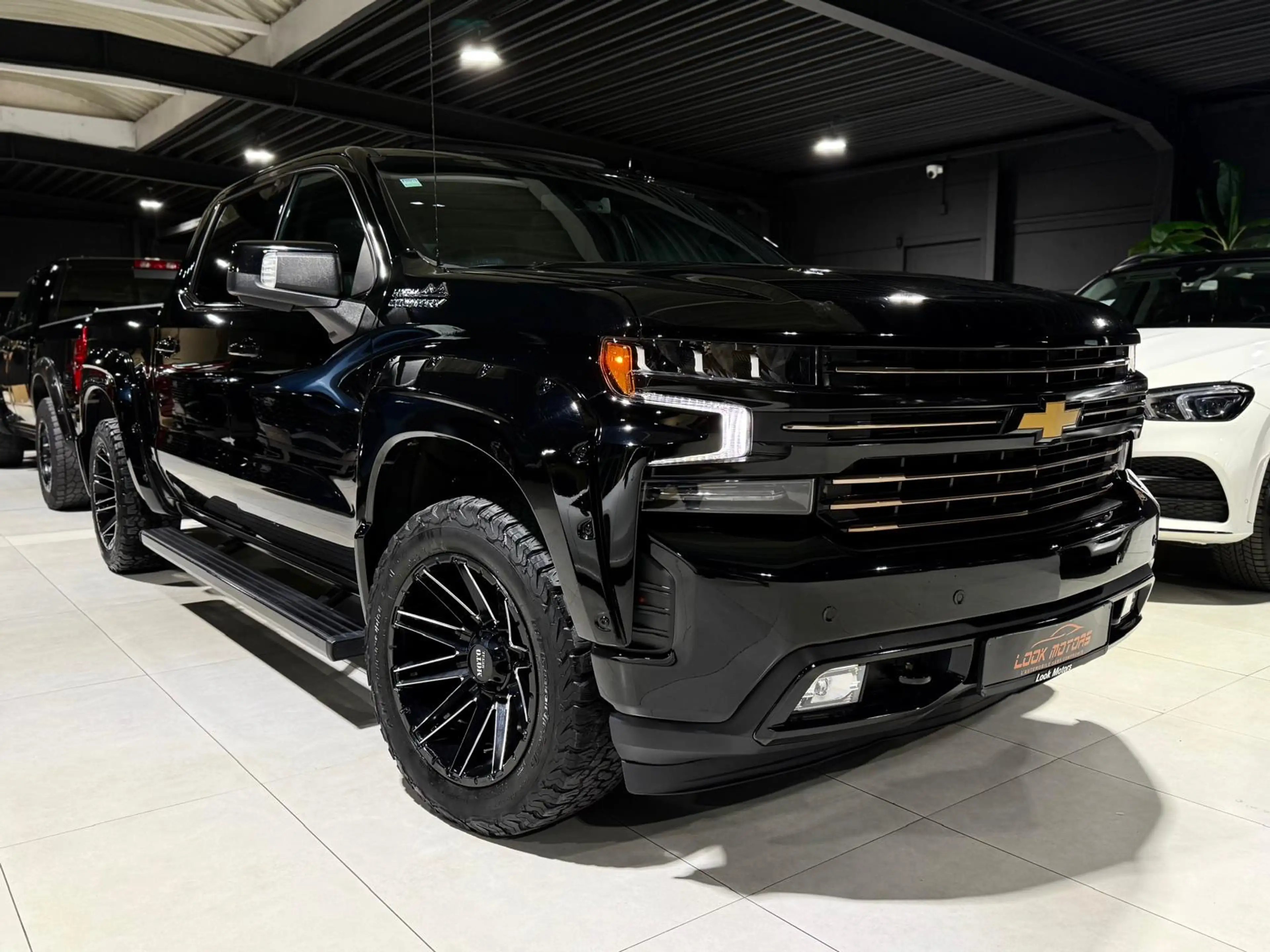 Chevrolet Silverado 6.2L V8 HIGH COUNTRY 4X4 426cv LPG full TVAC — photo 3