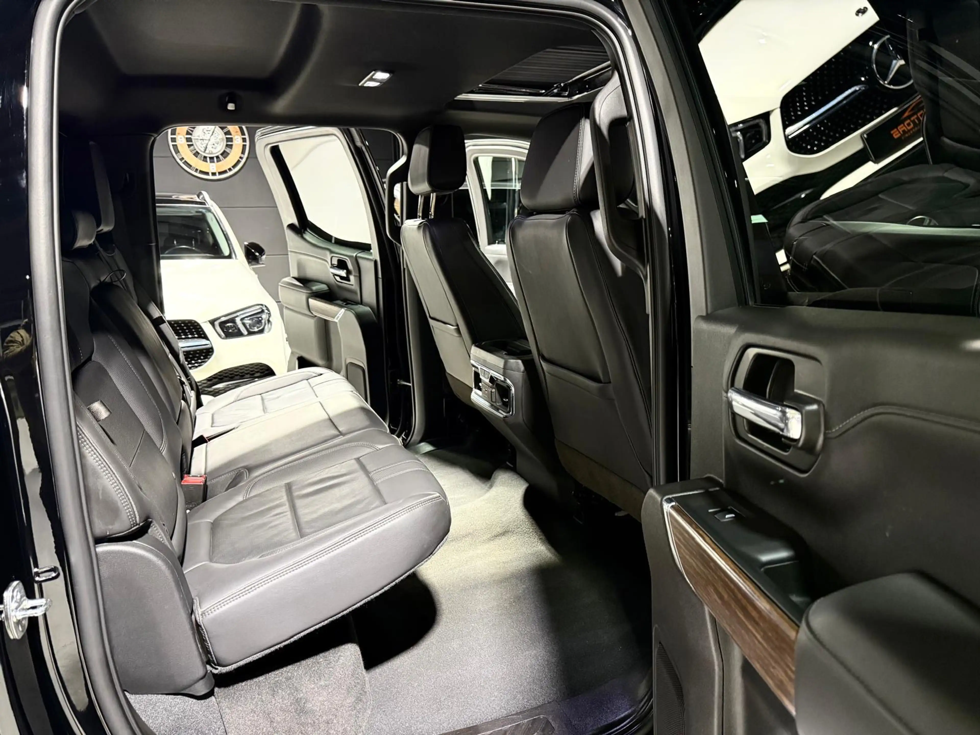 Chevrolet Silverado 6.2L V8 HIGH COUNTRY 4X4 426cv LPG full TVAC — photo 10