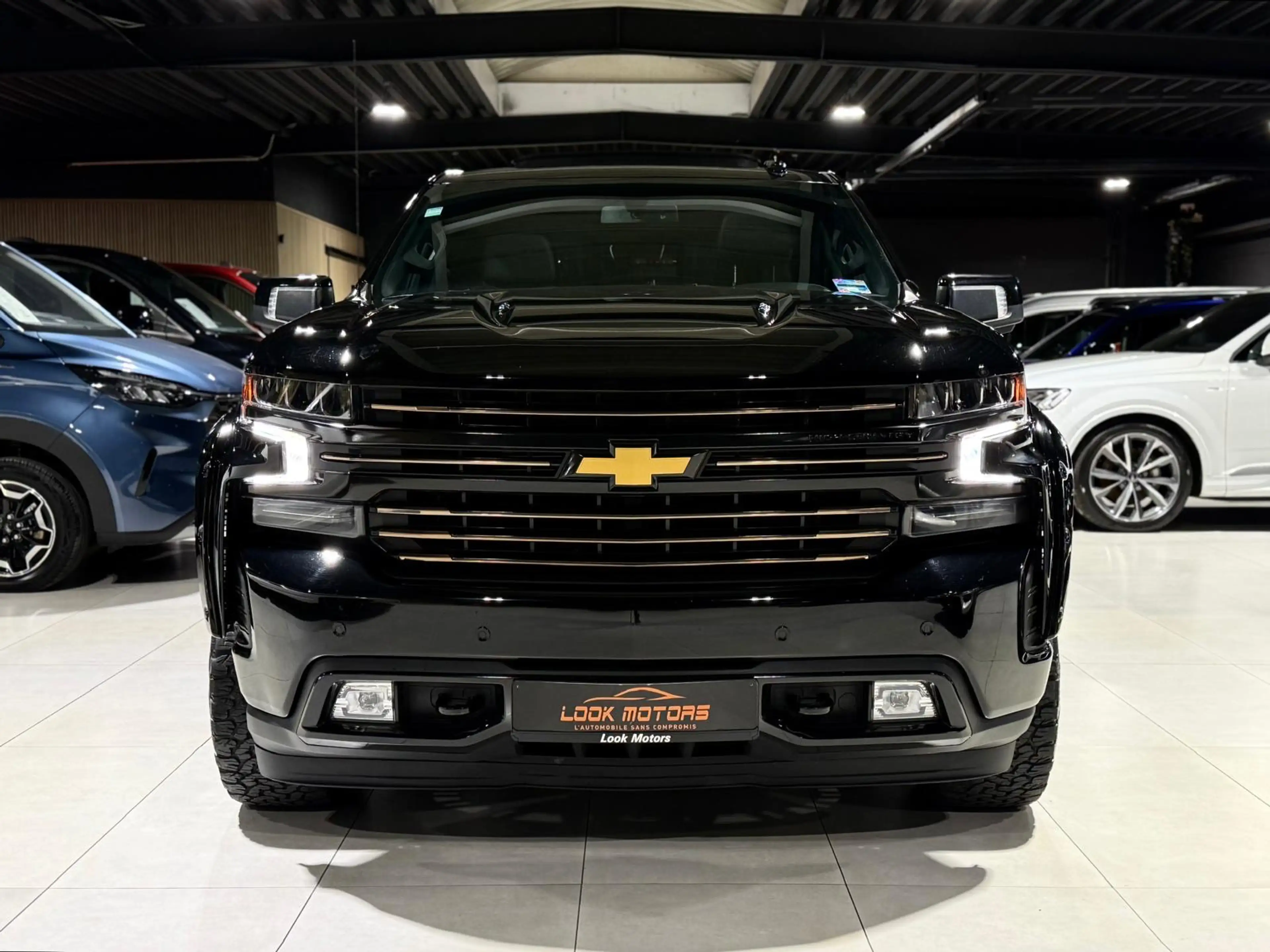 Chevrolet Silverado 6.2L V8 HIGH COUNTRY 4X4 426cv LPG full TVAC — photo 2