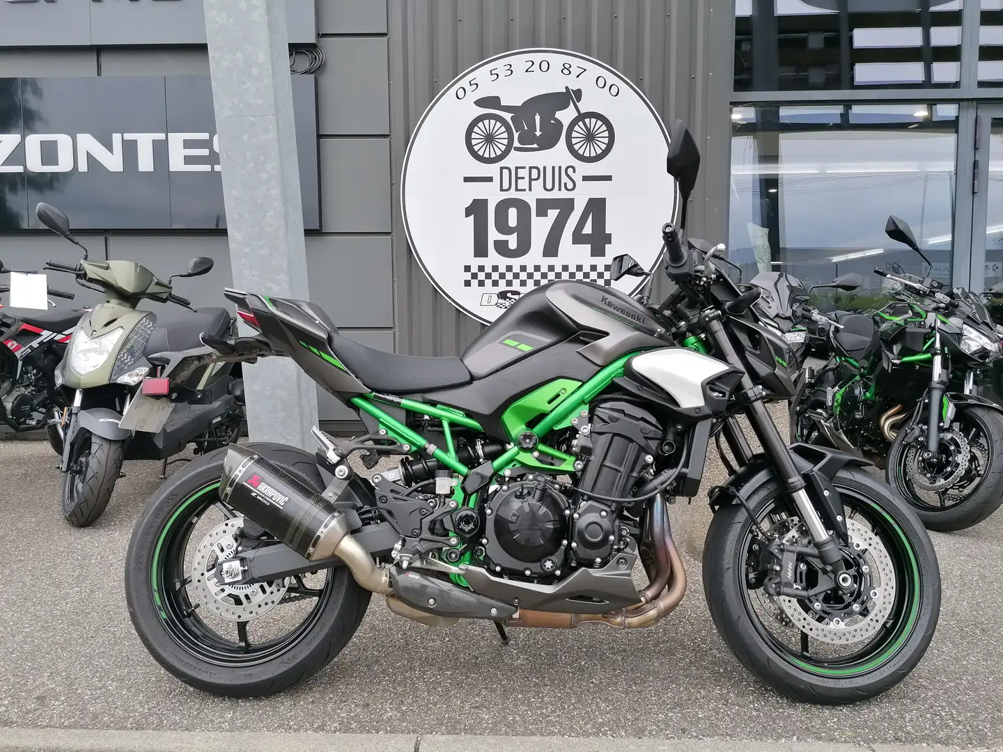 Kawasaki Z 900 Noir - 1