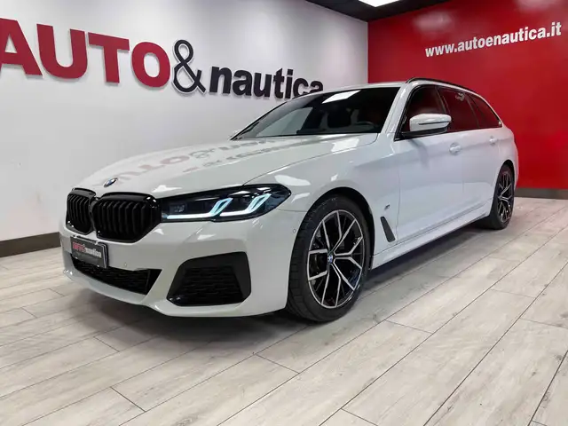 BMW 520 D TOURING MHEV 48V MSPORT AUTO