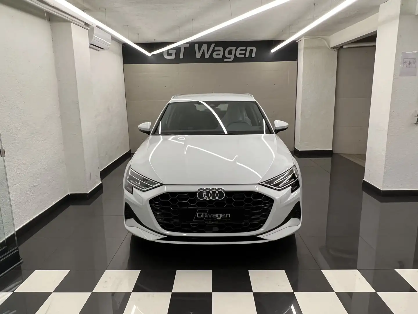 Audi A3 Sportback 30 TFSI Advanced S tronic Blanc - 1
