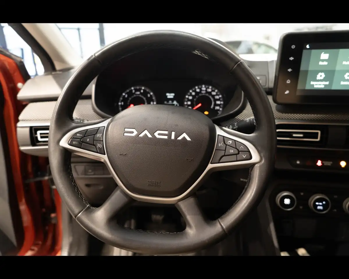 Dacia Jogger 1.0 TCe GPL 100 CV 7 posti Extreme 9