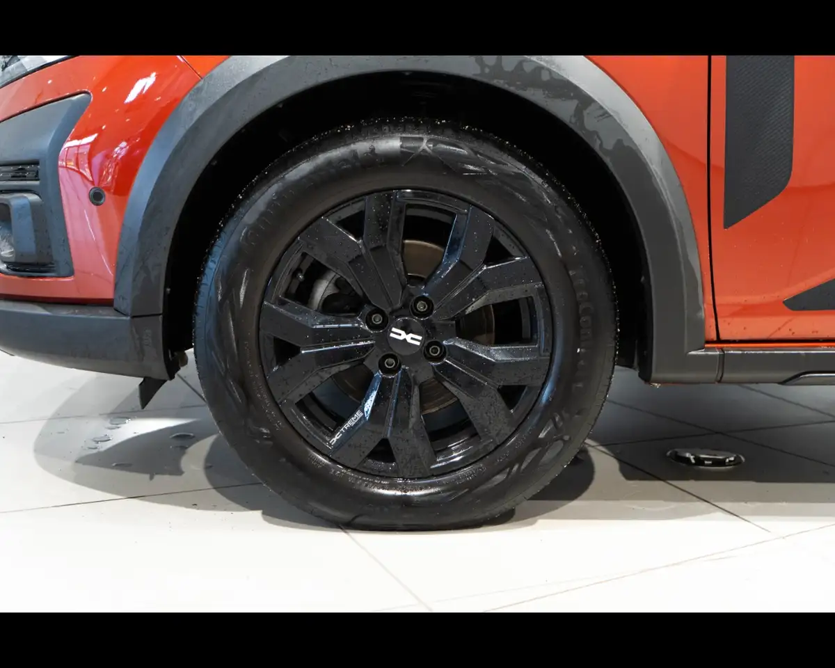 Dacia Jogger 1.0 TCe GPL 100 CV 7 posti Extreme 34