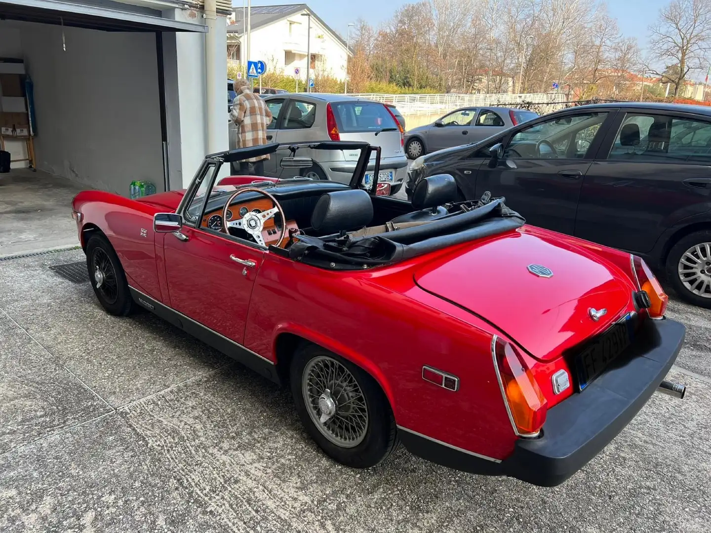 MG Midget Roşu - 2