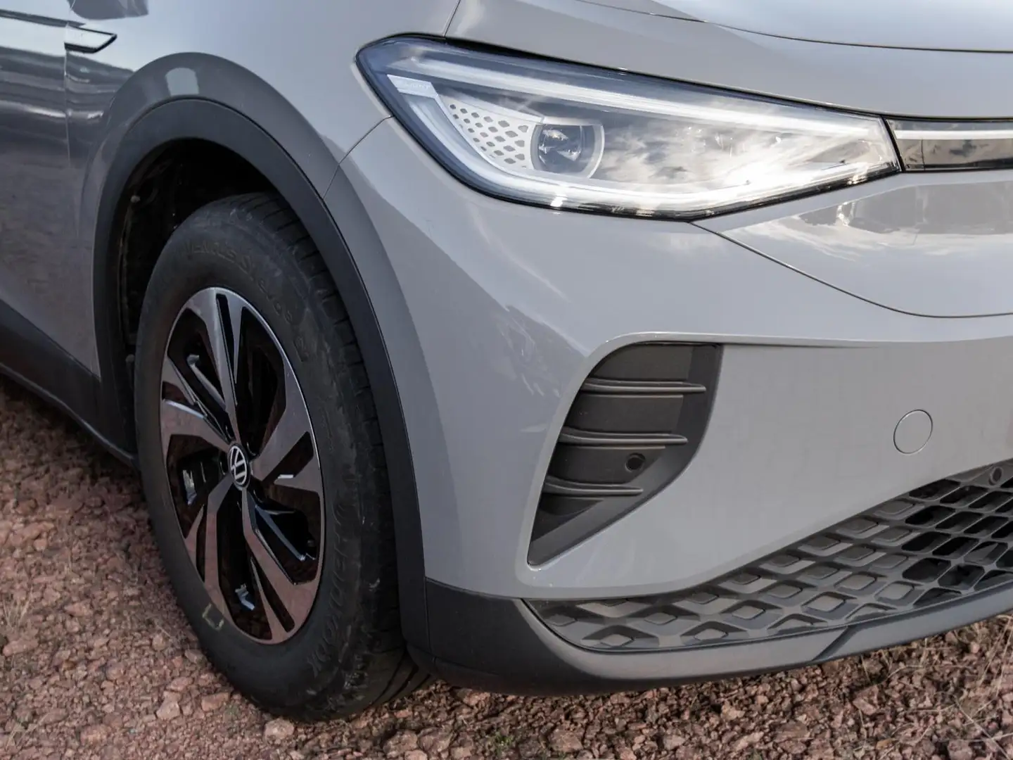 Volkswagen ID.4 Pure AreaView/Fronthz/DAB+/Navi/Matrix/ACC Grau - 2