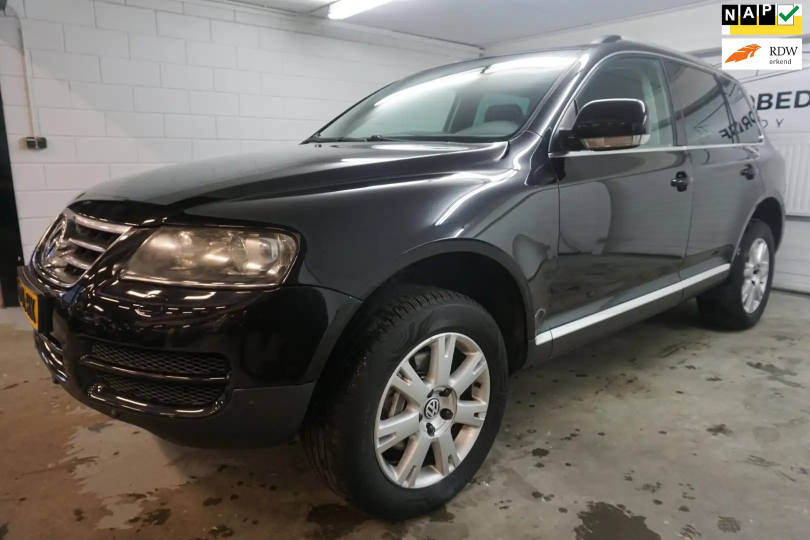 Volkswagen Touareg 3.6 V6 4WD / NAVI / NAP / AIRCO Negro - 1