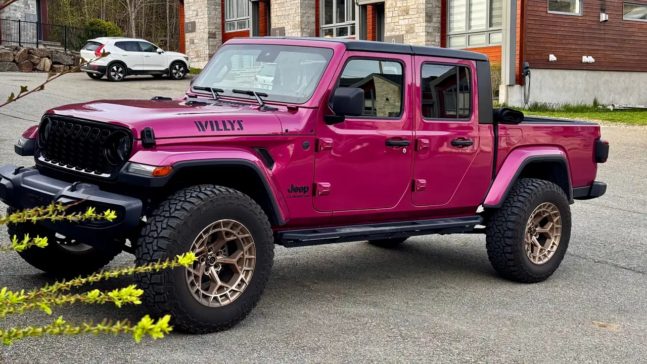 Jeep Gladiator снимка Jeep Gladiator