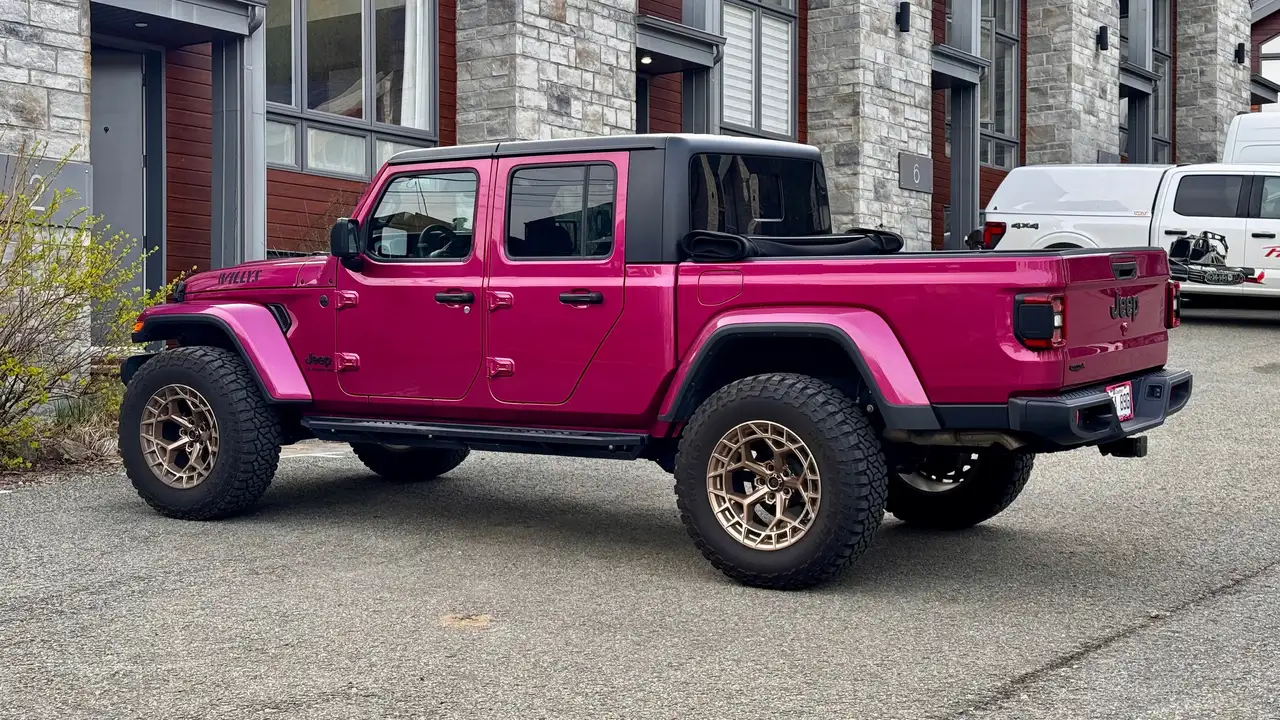 Jeep Gladiator снимка Jeep Gladiator