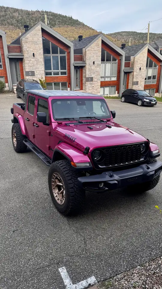 Jeep Gladiator снимка Jeep Gladiator