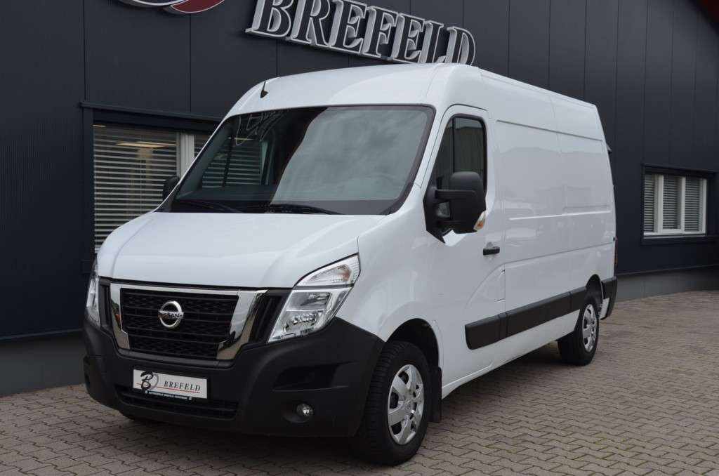 Nissan Interstar