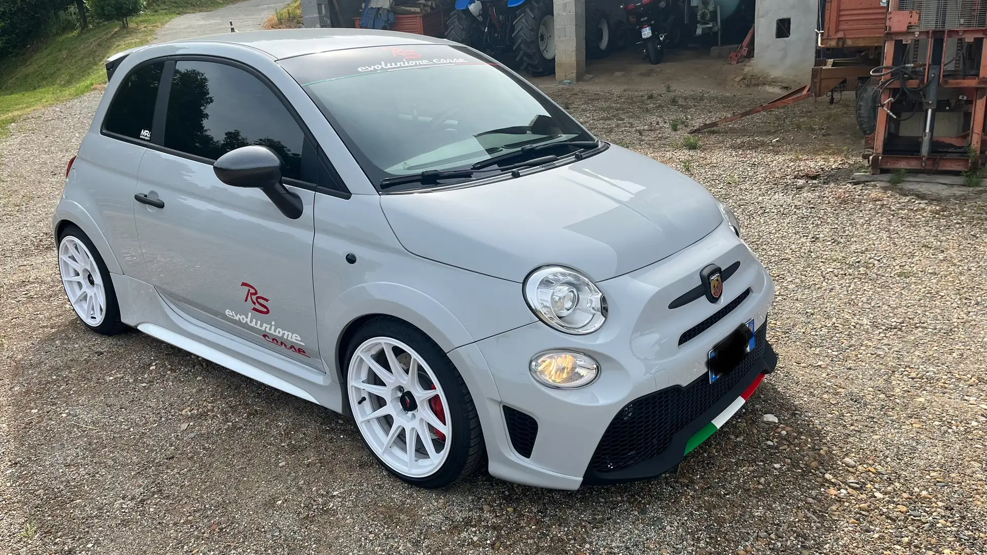 Abarth 500 595 1.4 16v t. t-jet Custom s/xeno c/sens.p. 140cv - 1