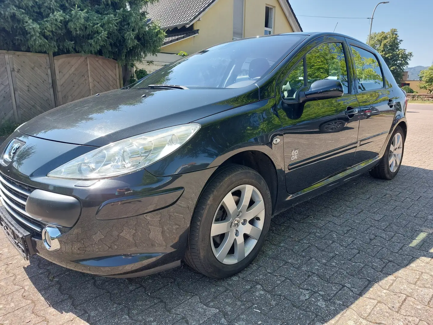 Peugeot 307 1 Hand Servicheft Klimaaut, Xenon, Alü Platinum Schwarz - 1