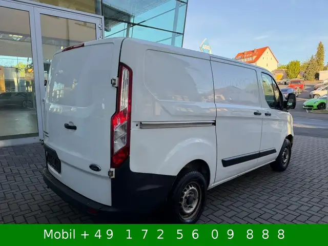 Ford Transit Custom view 6